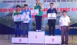 Kỳ thủ 14 tuổi vô địch Giải cờ vua toàn quốc 2016