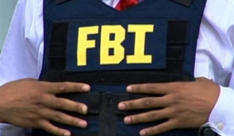 Nhân viên FBI thừa nhận 'thó' hơn 100.000 USD tiền tang vật