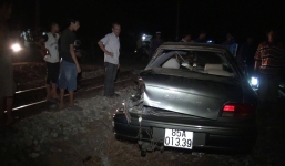 Đi viếng đám ma, cả gia đình gặp tai nạn