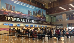 Môi giới kết hôn giả, 2 phụ nữ Việt bị phạt tù ở Singapore