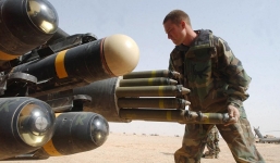 Mỹ sợ chiến tranh Trung Đông gây khủng hoảng tên lửa