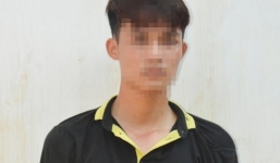 Gã trai dùng ảnh 'nóng' tống tình người yêu cũ