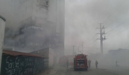 Hà Nội: Cháy lớn gần trạm điện lực Mễ Trì,  người dân hốt hoảng bỏ chạy
