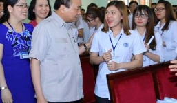 Thủ tướng Nguyễn Xuân Phúc căn dặn gì thầy trò ĐH Hải Phòng khi thăm trường?