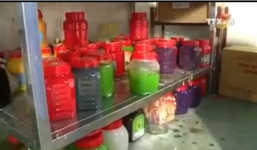 Phát hiện cơ sở sản xuất thạch rau câu núp bòng lò gạch