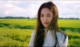 Ngọc Trinh khoe giọng hát với ca khúc trong phim 'Vòng eo 56'