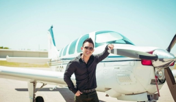 Cuộc sống sang chảnh của 'con trai tin đồn' Hoài Linh