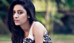 Rahul tố ngược cha mẹ 'Cô dâu 8 tuổi' trước ngày hầu tòa