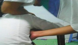 Bắt tạm giam hiệu trưởng bị tố dâm ô nữ sinh