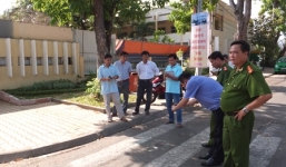 Vụ nam sinh bị sát hại trước cổng trường: Nhóm nghi phạm đầu thú