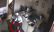 Video: Trộm đột nhập vào phòng làm việc 'dọn sạch' laptop ở TP HCM