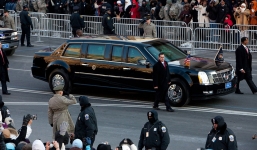 Đoàn xe hộ tống Tổng thống Mỹ gồm bao nhiêu chiếc?