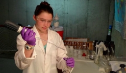 Bỏ ra 3 USD,  nữ sinh 17 tuổi nhận được khoản tiền 150.000 USD