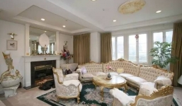 Sinh viên TQ mua biệt thự hơn 20 triệu USD tại Canada