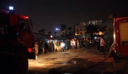 Hà Nội: Cháy lớn ở đường Lê Đức Thọ