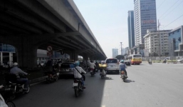 Xe máy “trốn” nắng bị phạt 300 – 500 ngàn đồng