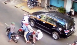 Thưởng 5 triệu đồng cho người tham gia bắt cướp ở Sài Gòn