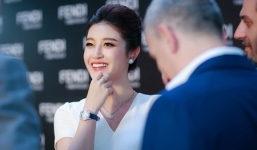 Huyền My diện set đồ 2 tỷ đồng đi sự kiện