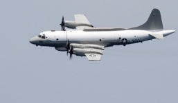 Chiến đấu cơ Trung Quốc đánh chặn máy bay do thám Mỹ trên Biển Đông