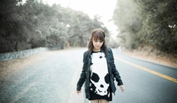 Ngỡ ngàng với nhan sắc xinh đẹp của bé Xuân Nghi ở tuổi 22