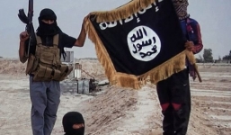 25 'gián điệp' bị IS dìm trong chậu axit