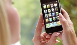 Xem trộm tin nhắn của chồng, vợ bị phạt gần 1 tỷ đồng