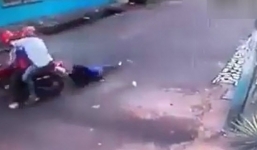 Người phụ nữ bị tên cướp kéo lê ngoài đường, tử vong