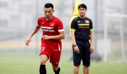 Đình Luật bị loại khỏi ĐTQG vì hành vi giẫm lên bụng đối thủ