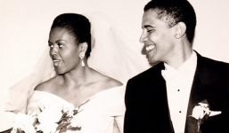 Màn cầu hôn lãng mạn và tình yêu của Tổng thống Obama dành cho vợ