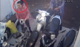 Đôi nam nữ đi SH trắng dàn cảnh trộm xe SH đen “nhanh như chớp”