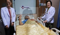 Suýt mất 'của quý' vì trăn khủng trốn ở bồn cầu