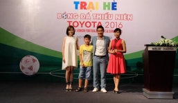 Sơn 'Công chúa' tiếp tục làm HLV trại hè bóng đá thiếu niên 2016