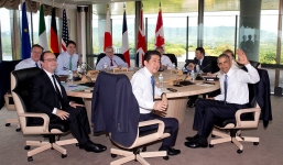 G7 đồng ý mở rộng trừng phạt Nga trong tháng 7