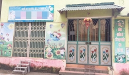 Bé 17 tháng tuổi bị bầm tím người khi đi học về: Hiệu trưởng nói gì?