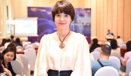 Ngỡ ngàng với nhan sắc sau 20 năm của MC Diễm Quỳnh