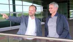 Mourinho lần đầu xuất hiện tại đại bản doanh của MU