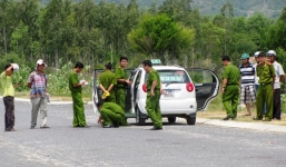 30 phút xảy ra 3 vụ chặn xe taxi, cướp tiền ở Khánh Hòa