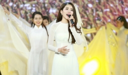 Trường Vũ ngẩn ngơ khi Hoa khôi Nam Em cất tiếng hát