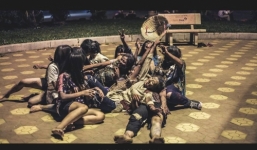 Ảnh kỷ yếu ăn mày của học sinh Lạng Sơn gây 'sốt'