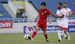 Video: Xuân Trường làm khổ hàng thủ của ĐT Syria như thế nào?