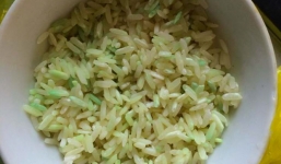 Gạo đổi màu xanh ở Đà Nẵng: Do nấm mốc