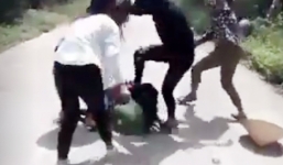 Khen 'đàn chị' đẹp nhất lớp, nữ sinh bị đánh nhập viện