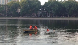 Video: Vớt xác nam thanh niên lao xuống hồ Thiền Quang nghi tự tử