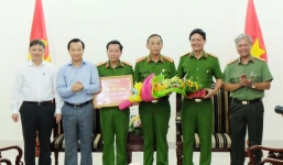 Bắt kẻ sát hại trùm giang hồ ở quán nhậu từ manh mối bao thuốc lá