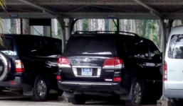 Tỉnh Sóc Trăng mua 4 siêu xe Lexus