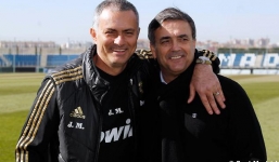 Cựu HLV tại V-League trở thành trợ lý của Mourinho