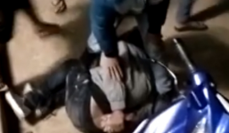 Video: Những vụ trộm xe bị đánh 'thừa sống thiếu chết' gây sốc