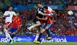 Tây Ban Nha thua đối thủ 'yếu' hơn ĐTVN trước thềm Euro 2016