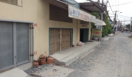 Vụ nhà dân biến thành hầm: Chủ tịch TP HCM phê bình cán bộ sau khi thị sát 