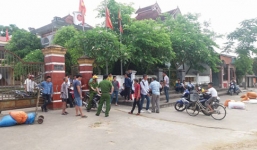Hai tài xế xe khách truy sát nhau trên đường